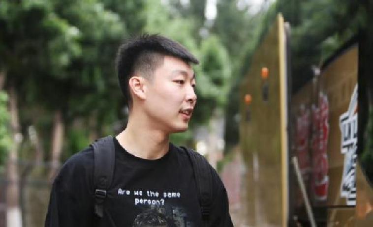 辽宁队的年轻球员成为亮点，帮助球队取得胜利(辽宁队的年轻球员成为亮点,帮助球队取得胜利的是谁)