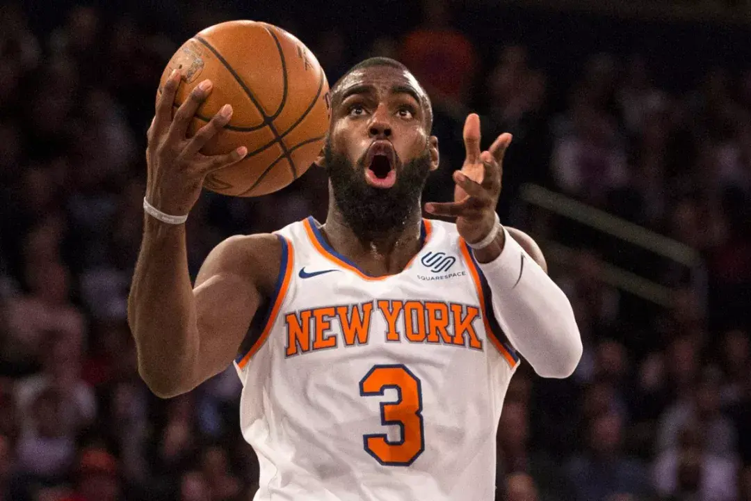 包含多纳图队球员频频受伤，影响球队整体战力的词条