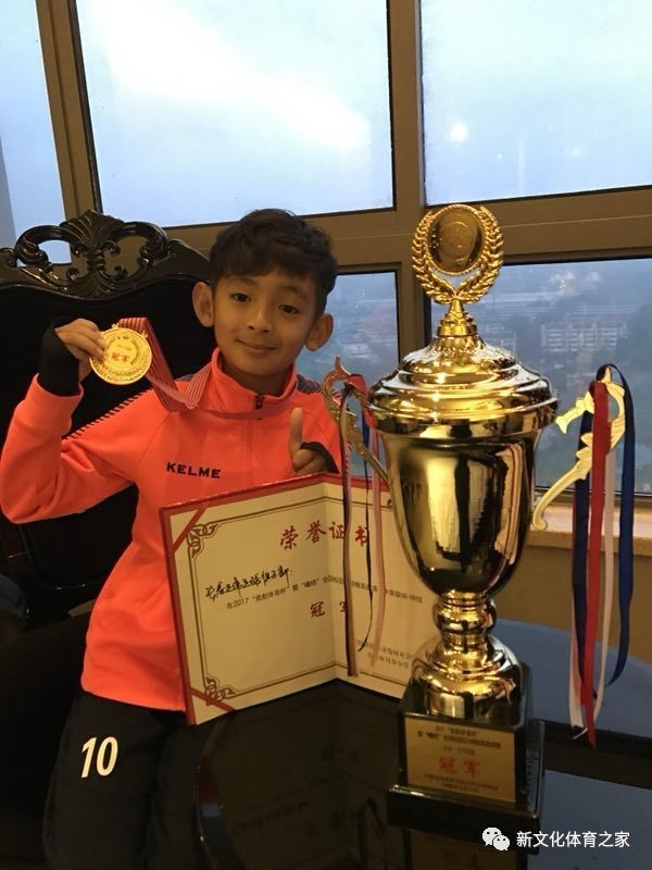 南美洲精英球队斩获冠军,轻松取胜的简单介绍 南美洲精英球队斩获冠军,轻松取胜的简单介绍